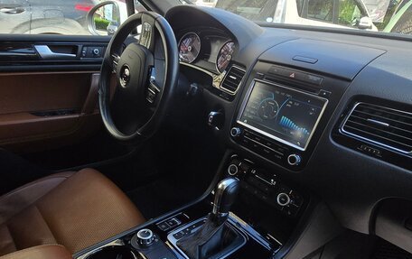 Volkswagen Touareg III, 2014 год, 2 690 000 рублей, 9 фотография