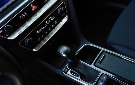 Hyundai Sonata VII, 2018 год, 1 920 000 рублей, 13 фотография