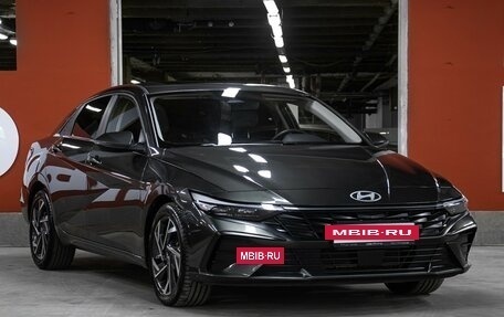 Hyundai Elantra, 2023 год, 2 198 000 рублей, 3 фотография