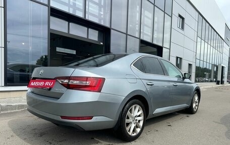 Skoda Superb III рестайлинг, 2017 год, 1 549 000 рублей, 4 фотография