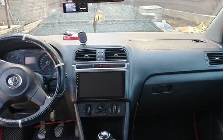 Volkswagen Polo VI (EU Market), 2013 год, 559 000 рублей, 1 фотография
