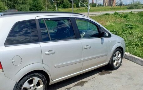 Opel Zafira B, 2008 год, 440 000 рублей, 9 фотография