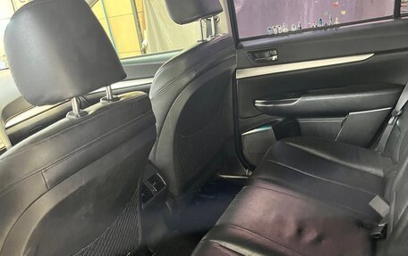 Subaru Outback IV рестайлинг, 2013 год, 1 650 000 рублей, 2 фотография