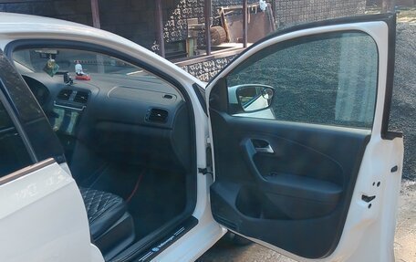 Volkswagen Polo VI (EU Market), 2013 год, 559 000 рублей, 16 фотография