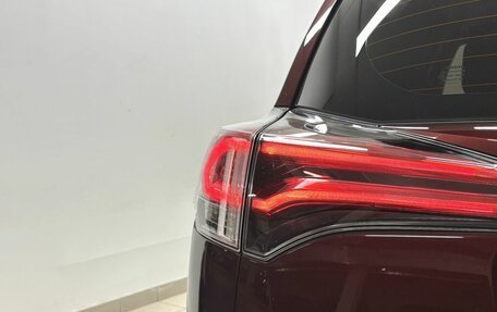 Toyota RAV4, 2018 год, 2 875 000 рублей, 10 фотография