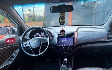 Hyundai Solaris II рестайлинг, 2011 год, 650 000 рублей, 13 фотография