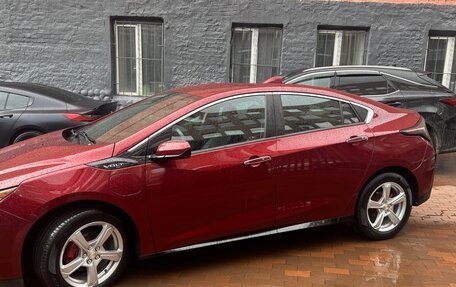 Chevrolet Volt II, 2017 год, 1 970 000 рублей, 2 фотография