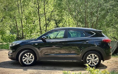 Hyundai Tucson III, 2019 год, 2 300 000 рублей, 3 фотография