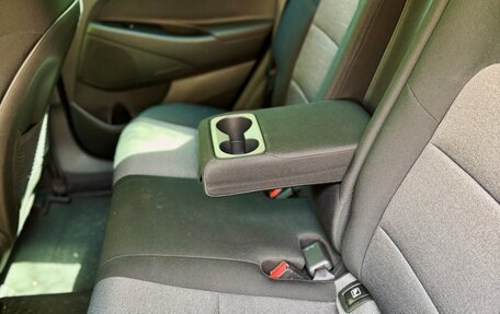 Hyundai Tucson III, 2019 год, 2 300 000 рублей, 13 фотография