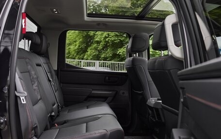 Toyota Tundra, 2023 год, 12 200 000 рублей, 12 фотография