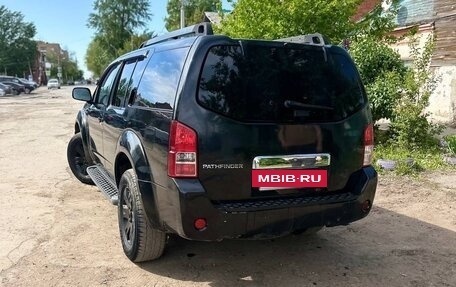 Nissan Pathfinder, 2006 год, 850 000 рублей, 8 фотография