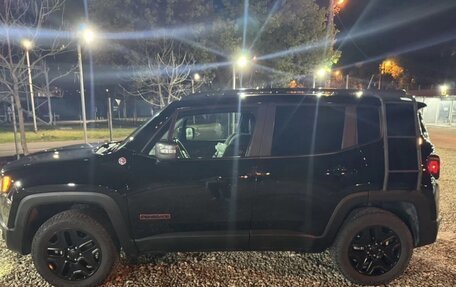 Jeep Renegade I рестайлинг, 2018 год, 2 150 000 рублей, 5 фотография