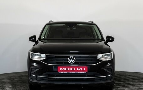 Volkswagen Tiguan II, 2021 год, 2 599 000 рублей, 2 фотография