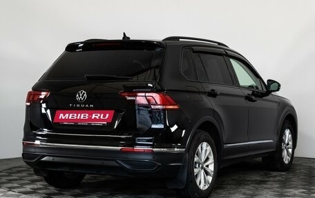 Volkswagen Tiguan II, 2021 год, 2 599 000 рублей, 5 фотография