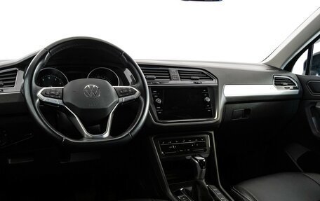 Volkswagen Tiguan II, 2021 год, 2 599 000 рублей, 11 фотография
