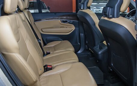 Volvo XC90 II рестайлинг, 2019 год, 3 598 000 рублей, 13 фотография