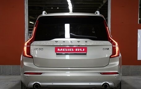 Volvo XC90 II рестайлинг, 2019 год, 3 598 000 рублей, 6 фотография