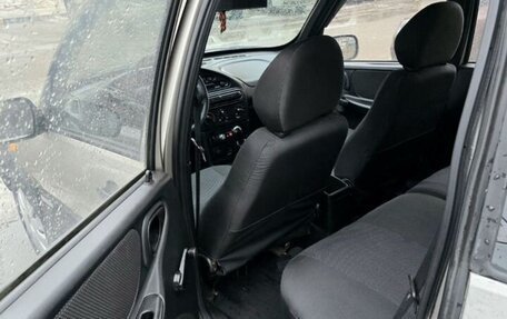 Chevrolet Niva I рестайлинг, 2010 год, 490 000 рублей, 10 фотография