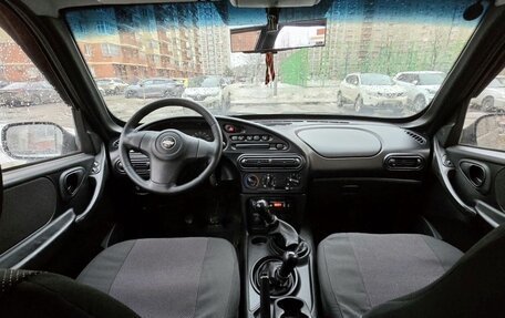Chevrolet Niva I рестайлинг, 2010 год, 490 000 рублей, 11 фотография