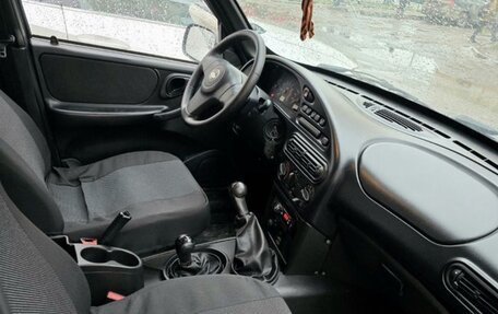 Chevrolet Niva I рестайлинг, 2010 год, 490 000 рублей, 8 фотография