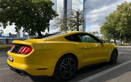 Ford Mustang VI рестайлинг, 2018 год, 3 200 000 рублей, 5 фотография