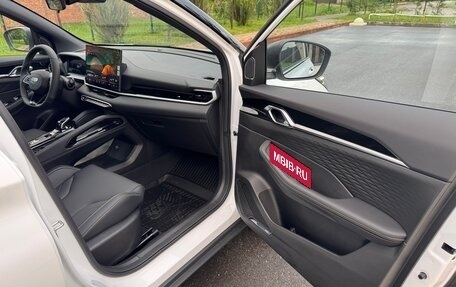 Geely Coolray I, 2025 год, 1 990 000 рублей, 30 фотография