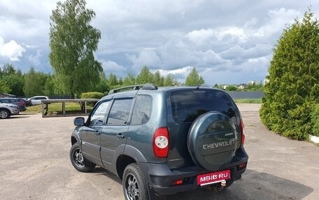 Chevrolet Niva I рестайлинг, 2013 год, 630 000 рублей, 5 фотография