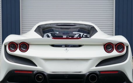 Ferrari F8, 2022 год, 25 400 000 рублей, 3 фотография