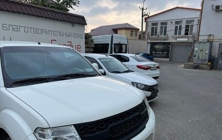 Nissan Navara (Frontier), 2011 год, 1 900 000 рублей, 3 фотография