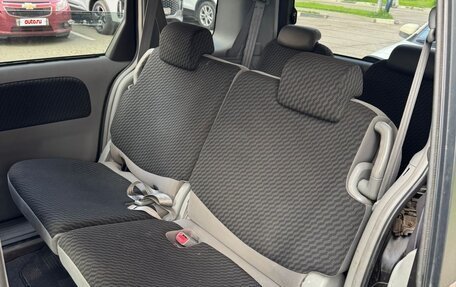 Toyota Sienta I, 2010 год, 686 000 рублей, 5 фотография