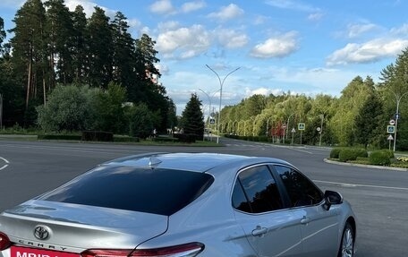 Toyota Camry, 2019 год, 2 140 000 рублей, 6 фотография