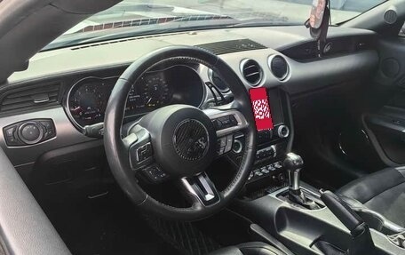 Ford Mustang VI рестайлинг, 2021 год, 2 699 000 рублей, 9 фотография