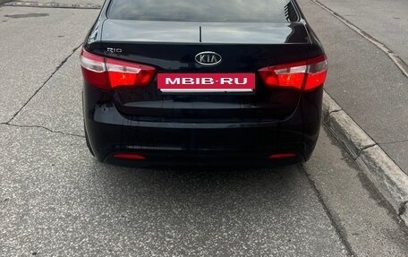 KIA Rio III рестайлинг, 2012 год, 800 000 рублей, 2 фотография
