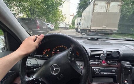 Mercedes-Benz C-Класс, 2002 год, 235 000 рублей, 4 фотография