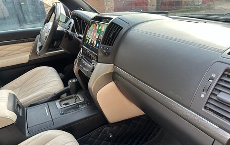 Toyota Land Cruiser 200, 2008 год, 2 450 000 рублей, 15 фотография