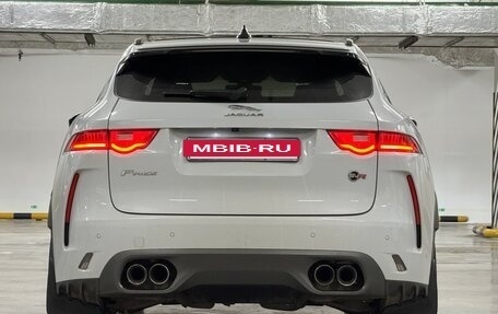 Jaguar F-Pace, 2019 год, 7 000 000 рублей, 3 фотография