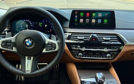 BMW 5 серия, 2018 год, 3 350 000 рублей, 15 фотография