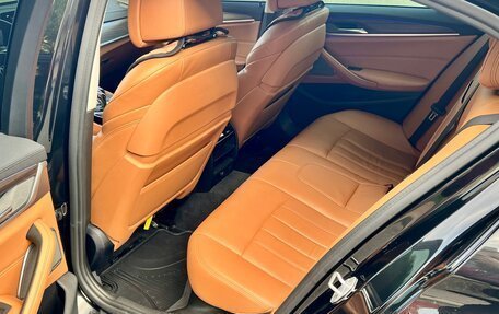 BMW 5 серия, 2018 год, 3 350 000 рублей, 14 фотография