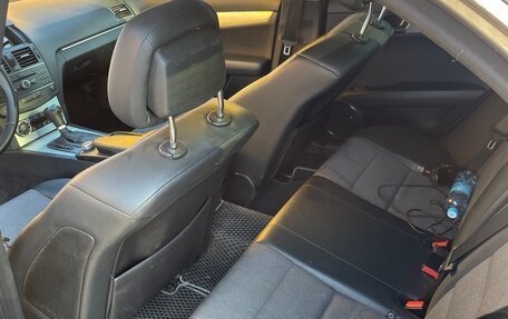 Mercedes-Benz C-Класс, 2007 год, 950 000 рублей, 10 фотография