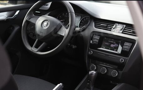 Skoda Octavia, 2015 год, 1 350 000 рублей, 5 фотография