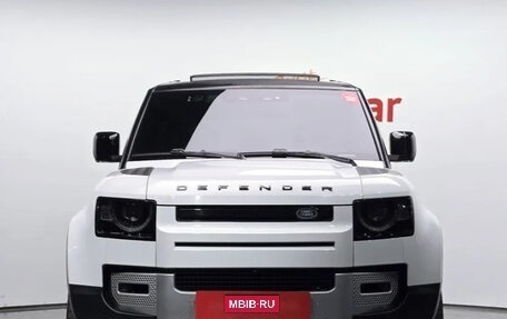 Land Rover Defender II, 2023 год, 6 909 000 рублей, 2 фотография