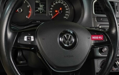 Volkswagen Polo VI (EU Market), 2018 год, 1 176 000 рублей, 14 фотография