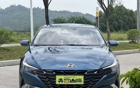 Hyundai Elantra, 2022 год, 1 500 000 рублей, 4 фотография