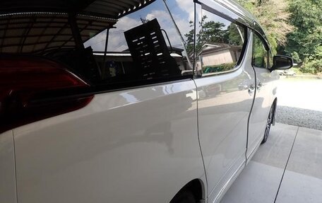 Toyota Alphard III, 2021 год, 4 200 000 рублей, 3 фотография