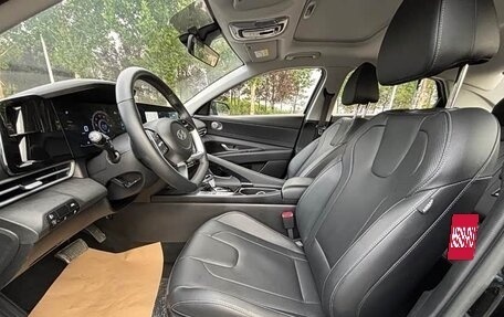 Hyundai Elantra, 2022 год, 1 560 000 рублей, 7 фотография