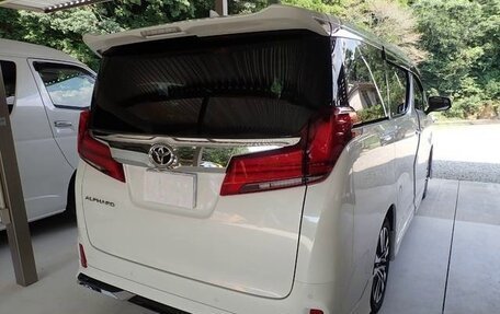 Toyota Alphard III, 2021 год, 4 200 000 рублей, 6 фотография