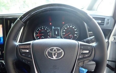 Toyota Alphard III, 2021 год, 4 200 000 рублей, 17 фотография