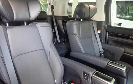 Toyota Alphard III, 2021 год, 4 200 000 рублей, 22 фотография