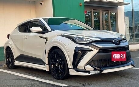 Toyota C-HR I рестайлинг, 2022 год, 1 480 000 рублей, 3 фотография