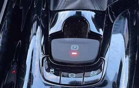 Toyota C-HR I рестайлинг, 2022 год, 1 480 000 рублей, 16 фотография